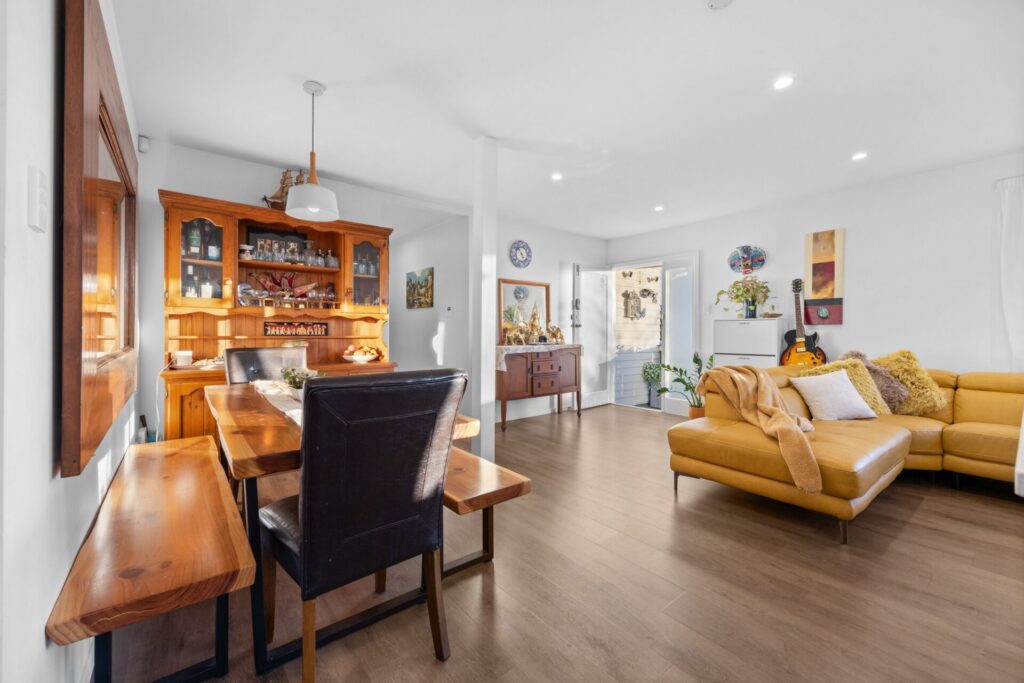 75 Penrose Road